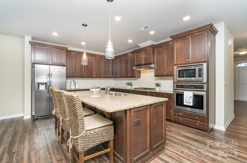 Property image 3 of 464 Dudley Drive in Massey, Fort Mill, SC 29715