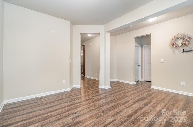 Property image 5 of 464 Dudley Drive in Massey, Fort Mill, SC 29715