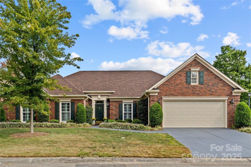 10428 Pullengreen Drive