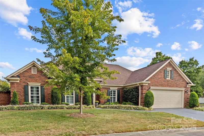 Property image 2 at 10428 Pullengreen Drive, Charlotte, NC 28277