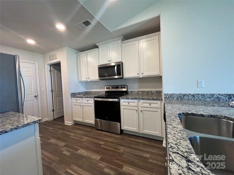 Property image 5 of 1228 Phifer Road in Beason Creek, Kings Mountain, NC 28086