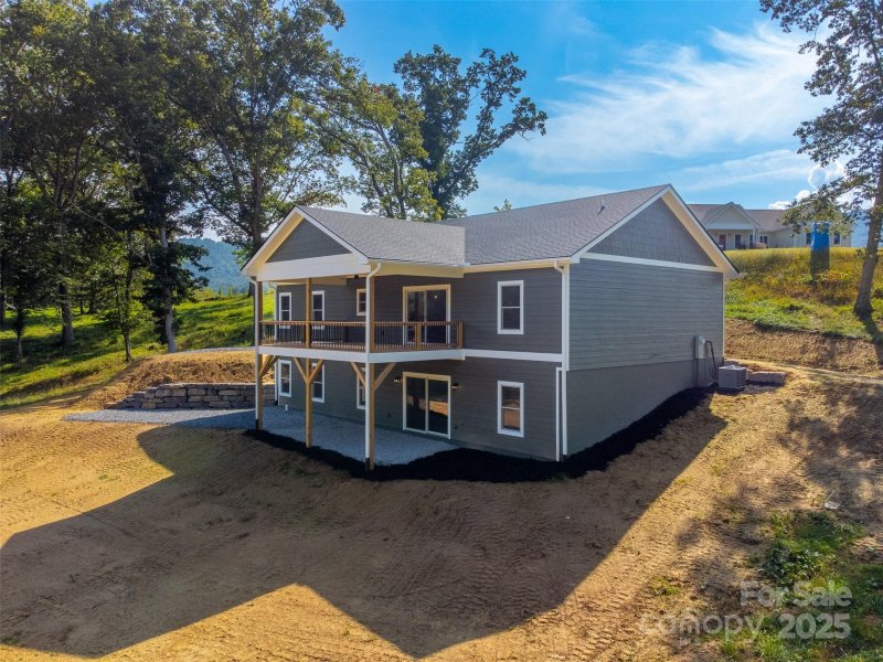 Property image 2 of 33 Gracie Rose Street in Brinkley Hill, Clyde, NC 28785