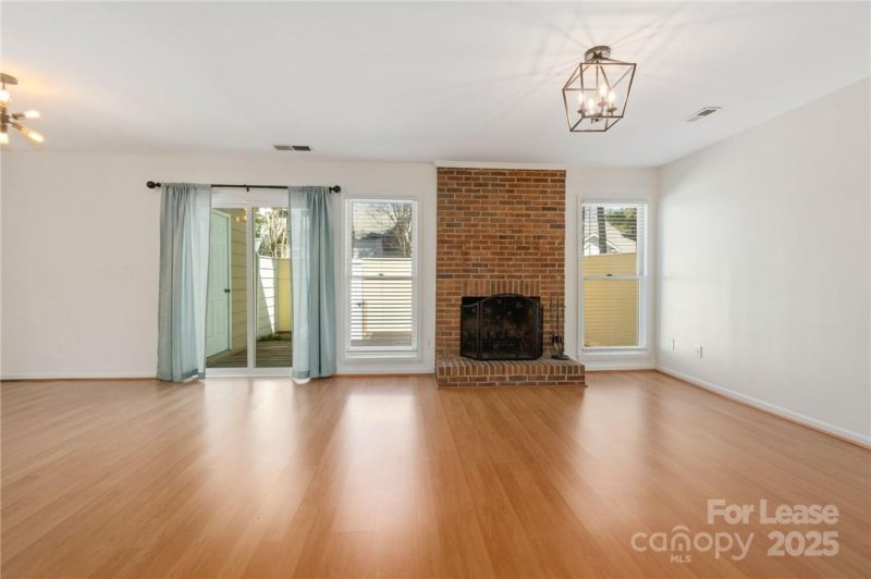 Property image 3 at 9123 Kings Canyon Drive, Charlotte, NC 28210