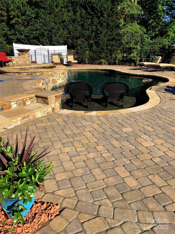 Property image 4 at 608 Sandycrest Drive, Cherryville, NC 28021