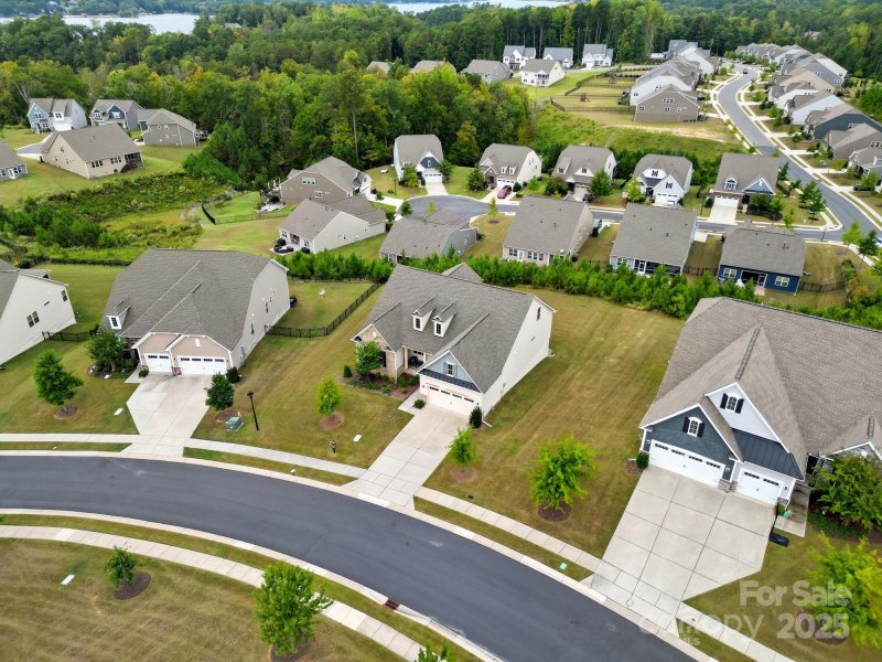 Property image 3 of 16617 Cozy Cove Road in The Palisades, Charlotte, NC 28278