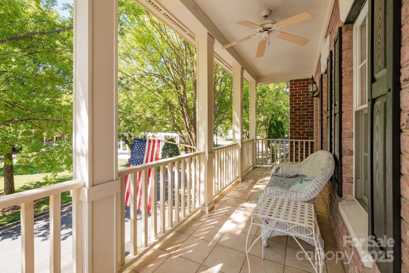 Property image 4 of 113 N Faulkner Way in Old Davidson, Davidson, NC 28036