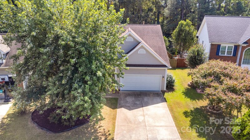 Property image 2 of 13521 Michael Lynn Road in Steelecroft Place, Charlotte, NC 28278