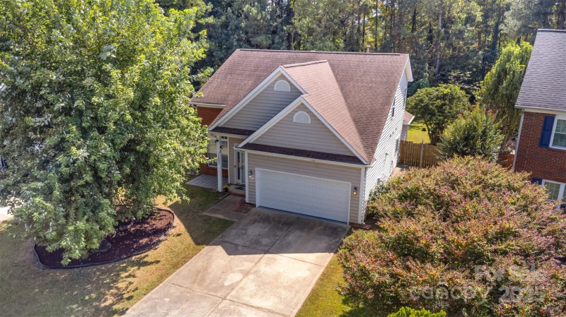 Property image 3 of 13521 Michael Lynn Road in Steelecroft Place, Charlotte, NC 28278