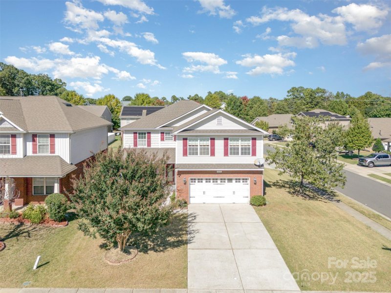 Property image 2 of 14725 Vaughan Drive in Kingsbridge, Charlotte, NC 28273