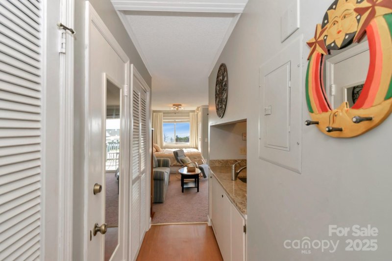 Property image 3 at 301 Pinnacle Inn Road, Beech Mountain, NC 28604