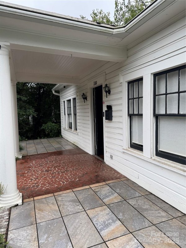 Property image 3 at 1100 Herrin Avenue, Charlotte, NC 28205