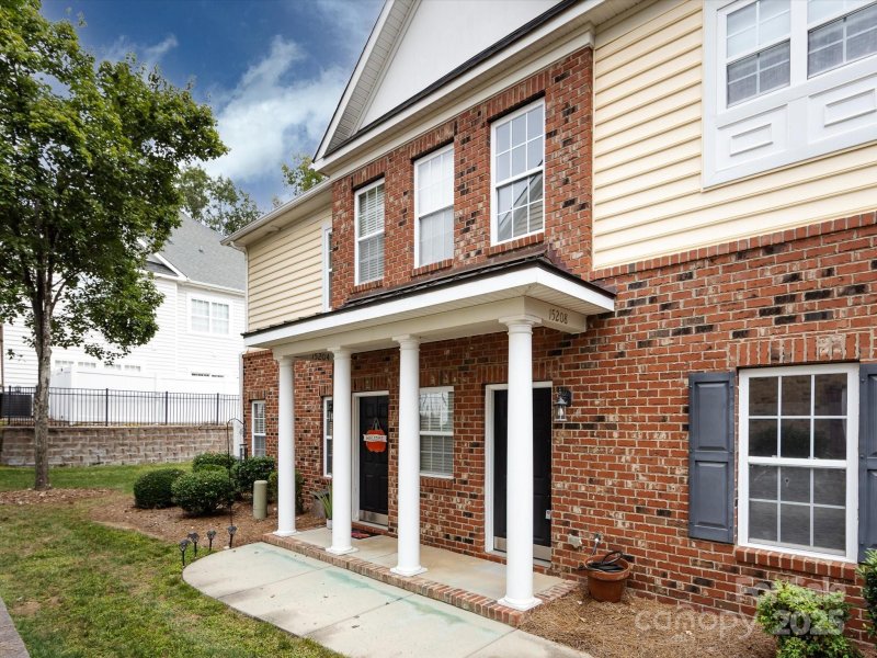 Property image 4 of 15208 Loire Valley Street in Riviera, Charlotte, NC 28277