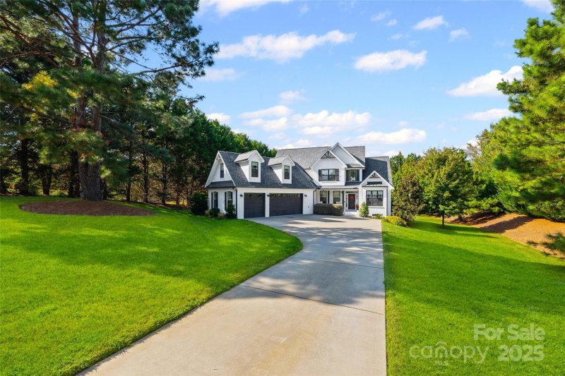 Property image 2 of 3204 Millstone Creek Road in Millstone Creek, Lancaster, SC 29720