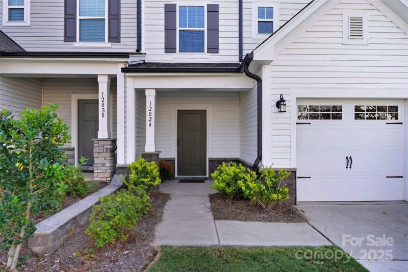 Property image 2 of 12024 Basking Drive in The Landings At Catawba River, Charlotte, NC 28214