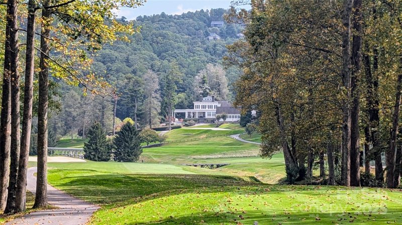 Property image 5 of 101 Scenic Drive in Kenmure, Flat Rock, NC 28731