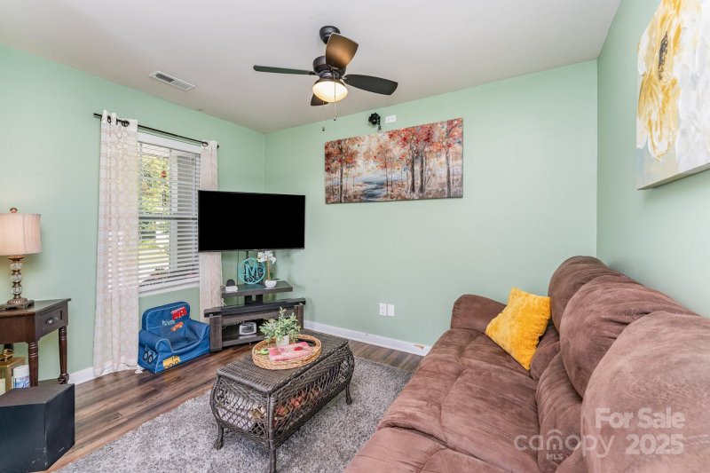 Property image 4 of 2620 Riley Woods Lane in Riley Woods, Charlotte, NC 28269