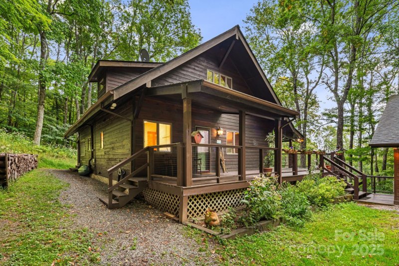 Property image 4 of 544 Tearshirt Lane in Wolf Laurel, Mars Hill, NC 28754
