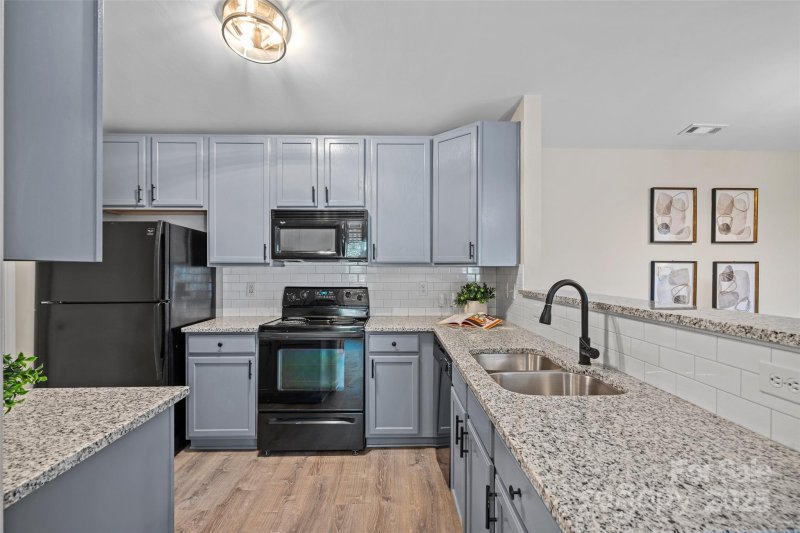 Property image 5 of 17178 Red Feather Drive in Copper Ridge, Charlotte, NC 28277