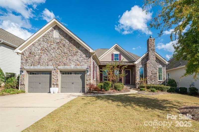 14920 High Bluff Court