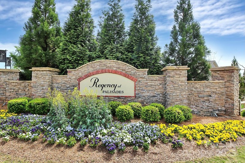 Property image 3 of 14920 High Bluff Court in Regency at palisades, Charlotte, NC 28278