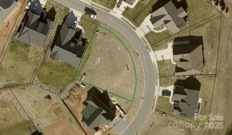 Property image 2 of 4191 Holly Circle in Walnut Ridge, Conover, NC 28613