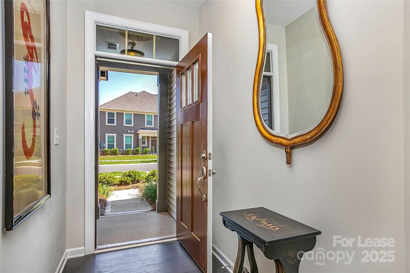 Property image 3 of 9449 Glenburn Lane in Berewick, Charlotte, NC 28278