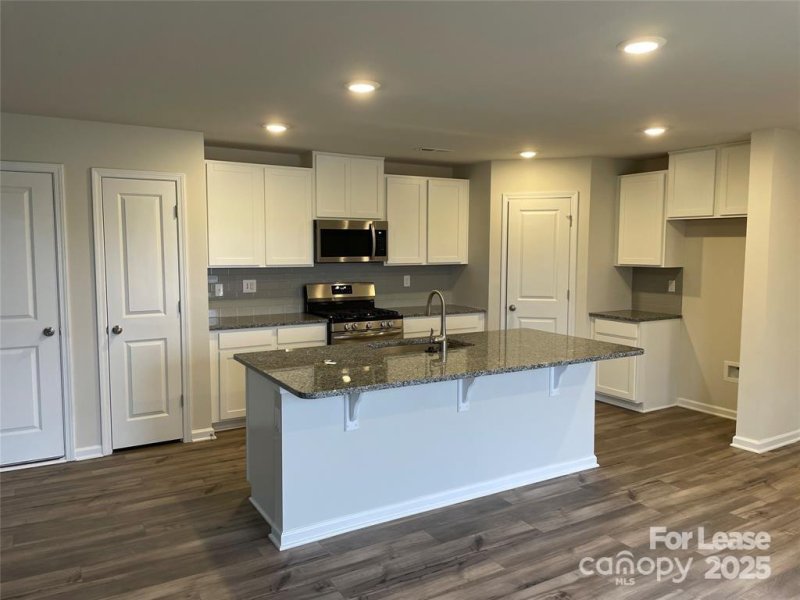 Property image 4 at 354 Hollingswood Drive, Statesville, NC 28625