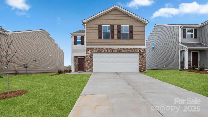 Property image 3 of 90 Providence Walk Drive in Providence Walk, Hendersonville, NC 28792