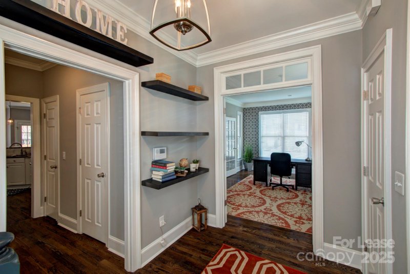 Property image 4 of 10400 Orchid Hill Lane in Orchid Hill, Charlotte, NC 28277