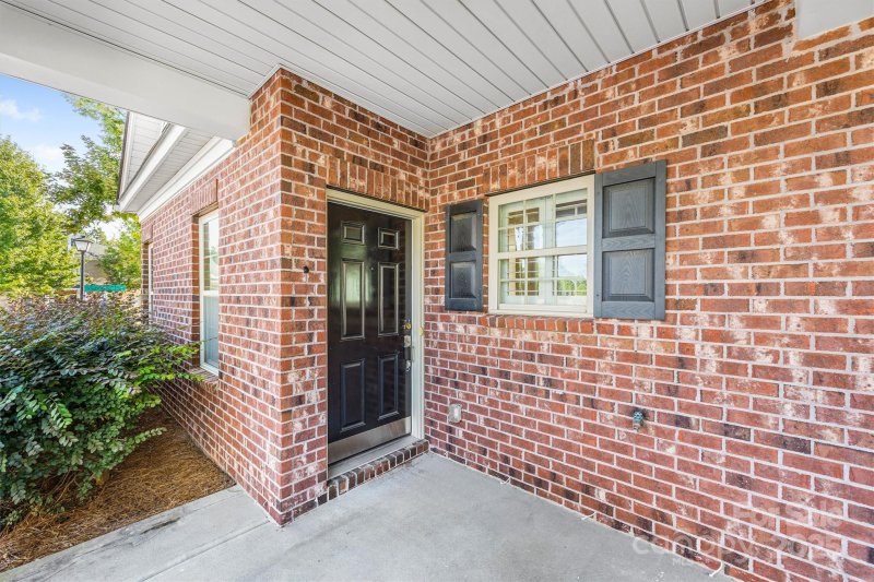 Property image 2 of 15224 Barossa Valley Street in Riviera, Charlotte, NC 28277