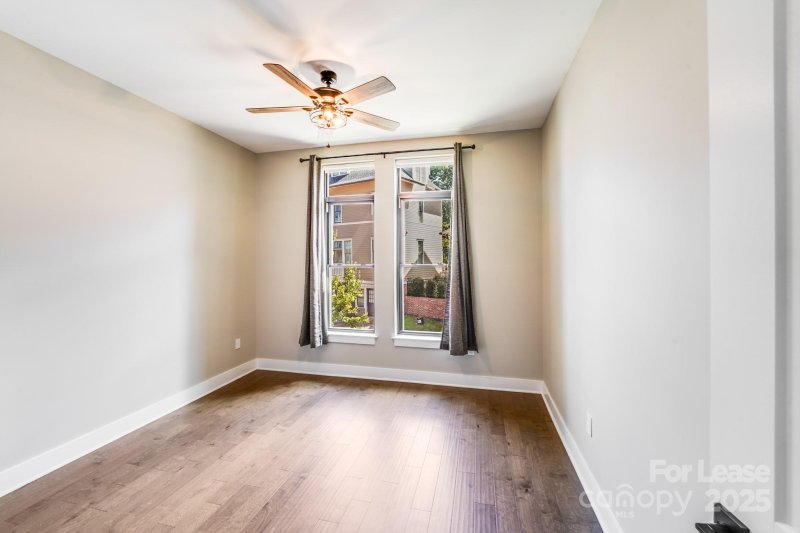 Property image 5 at 2401 Euclid Avenue, Charlotte, NC 28203