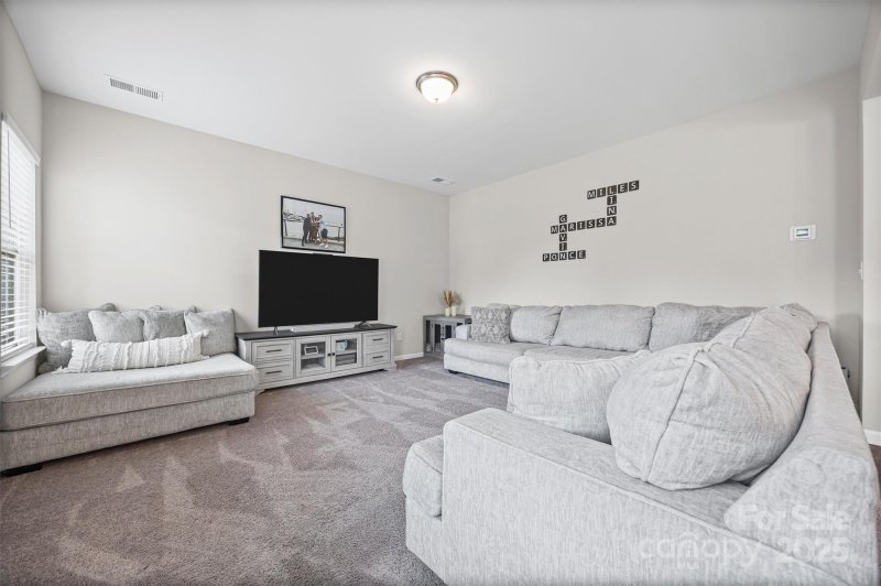 Property image 5 of 328 Cold Creek Way in River Park, Mount Holly, NC 28120