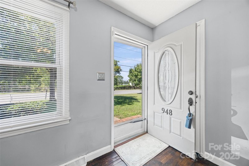 Property image 3 of 948 Shannon Bradley Road in Brookhaven, Gastonia, NC 28052