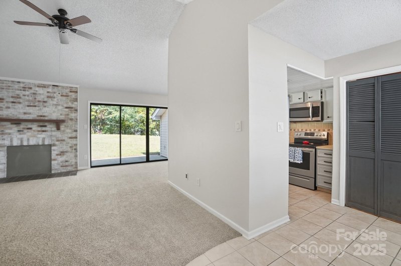 Property image 3 of 7824 Davinci Lane in Renaissance Gardens, Charlotte, NC 28226