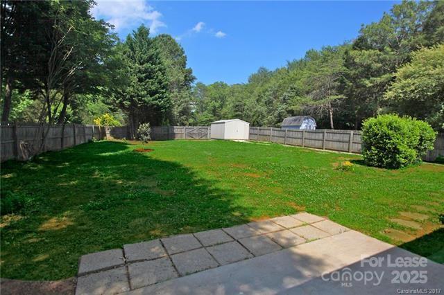 Property image 4 of 13801 Dannemara Drive in Danby, Pineville, NC 28134