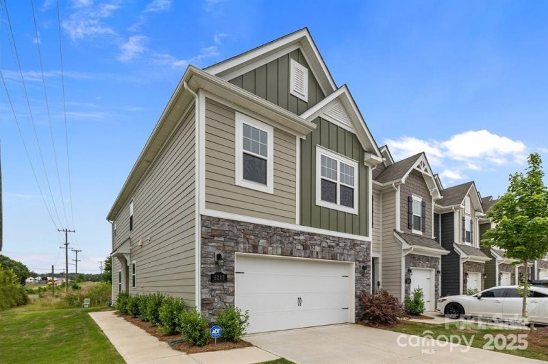 Property image 2 at 5207 Maynard Hill Drive, Monroe, NC 28110