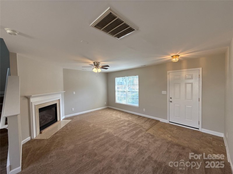 Property image 4 of 14446 O Casey Lane in Coventry, Charlotte, NC 28213