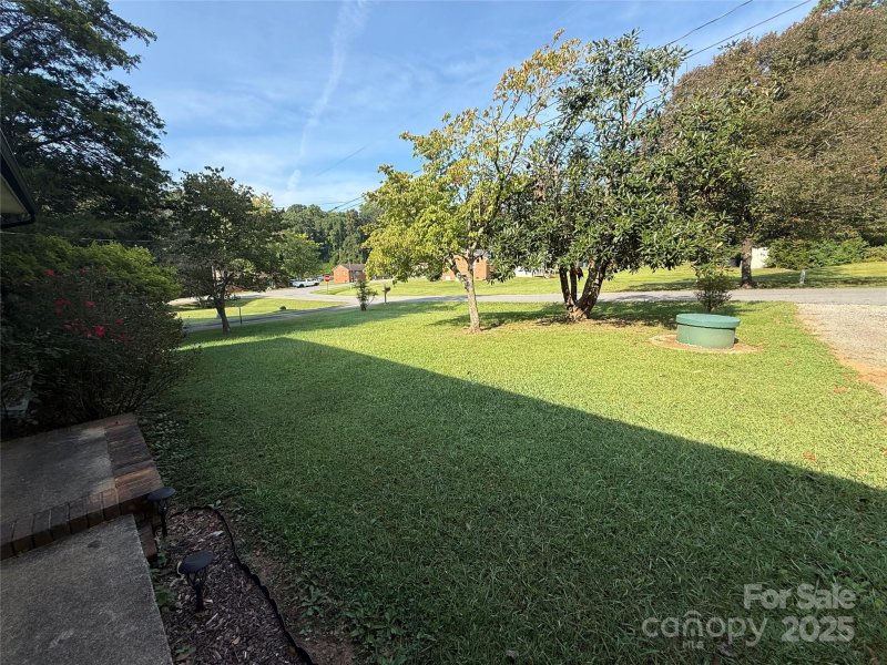 Property image 2 of 105 Smith Lane in Rollingwood, Mount Holly, NC 28120