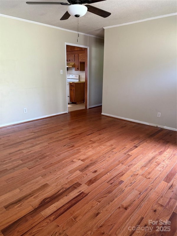 Property image 4 of 105 Smith Lane in Rollingwood, Mount Holly, NC 28120