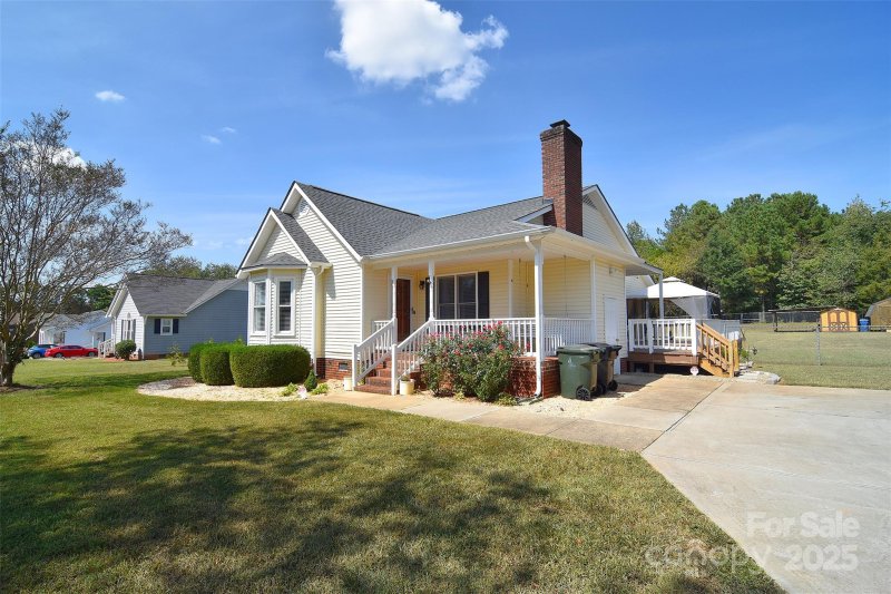 Property image 2 at 2506 Foxworth Drive, Monroe, NC 28110