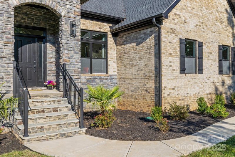 Property image 3 of 319 Inland Cove Court in The Landing, Clover, SC 29710