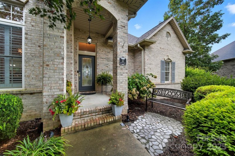 Property image 3 of 49 Divot Court in The Woodlands at Olivers Landing, Hickory, NC 28601