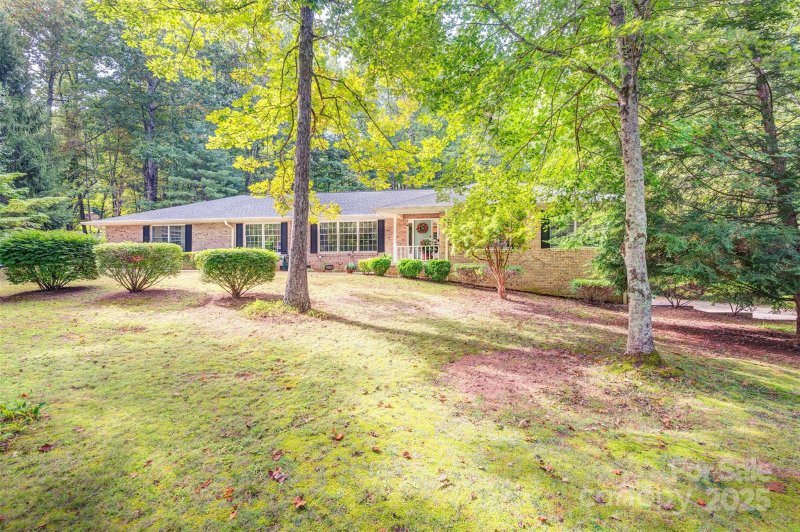 Property image 2 of 3 Sunningdale Drive in Claremont, Flat Rock, NC 28731