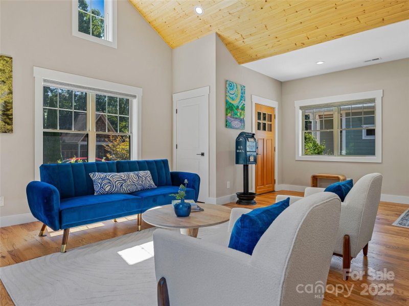 Property image 5 of 18 Destination Drive in The Villages At Crest Mountain, Asheville, NC 28806