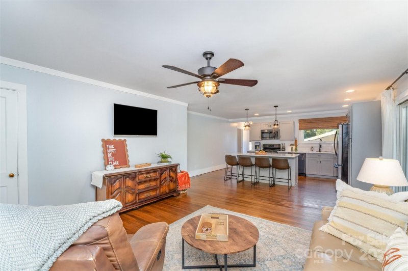 Property image 5 of 105 Peachtree Street in Hall Park, Belmont, NC 28012