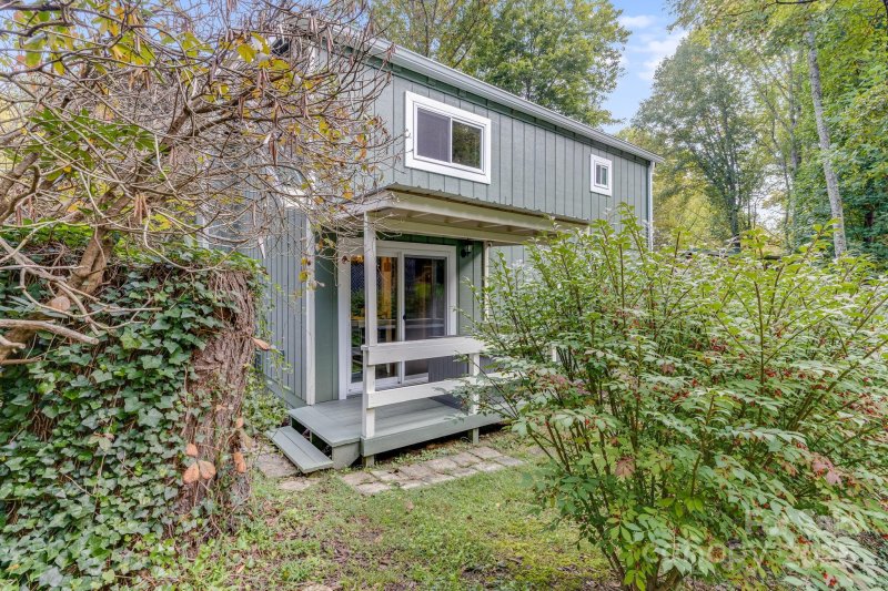 Property image 3 of 79 Susan Drive in Woodlands Village, Maggie Valley, NC 28751