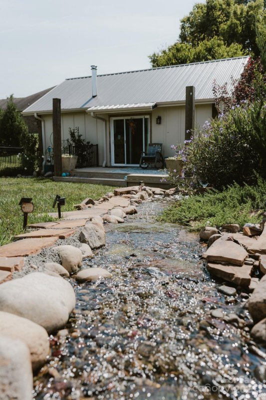 Property image 5 of 130 Nesting Quail Lane in Highland Ridge, Mooresville, NC 28117