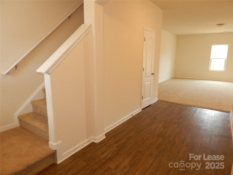 Property image 2 of 6036 Loy Court in Paw Creek village, Charlotte, NC 28214