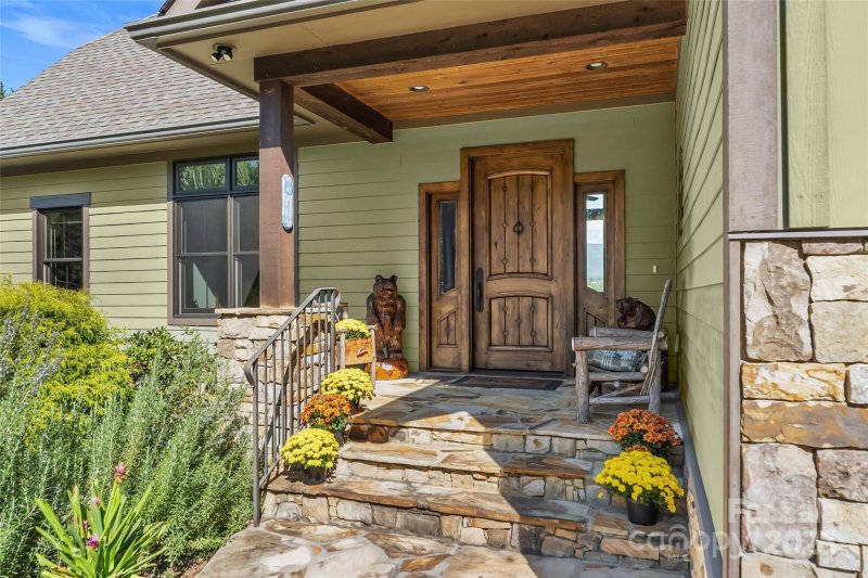 Property image 4 of 493 Dockside Drive in The Arbor at Lake James, Nebo, NC 28761