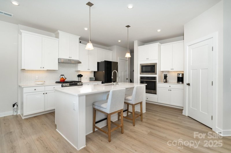 Property image 2 of 1821 Meredith Place in Cottage Green, Monroe, NC 28112